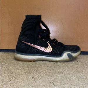 kobe 10 Rose gold